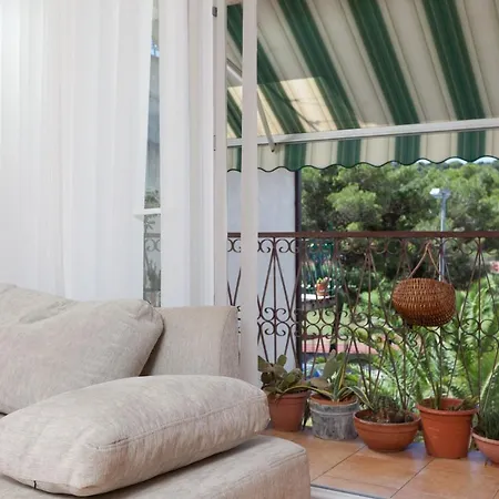 Apartment Maja - 50 M From